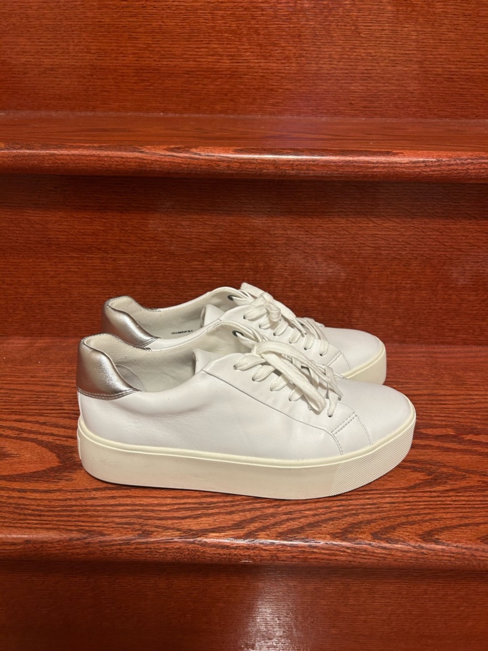 Like New Vince White Leather Platform Sneakers with Silver Heel